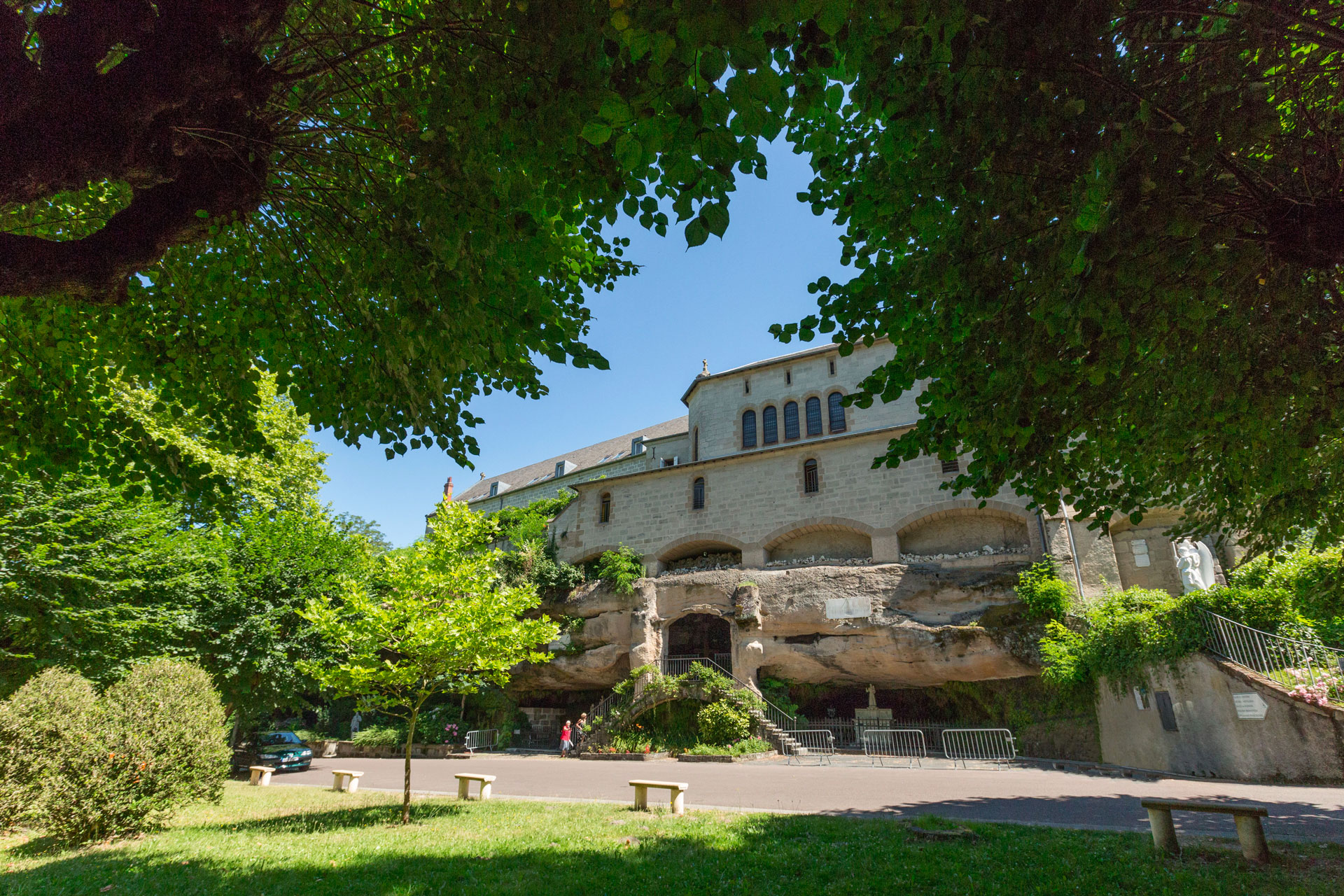 Photos De Sanctuaire Des Grottes De Saint-antoine Franciscains de Brive-la-Gaillarde
